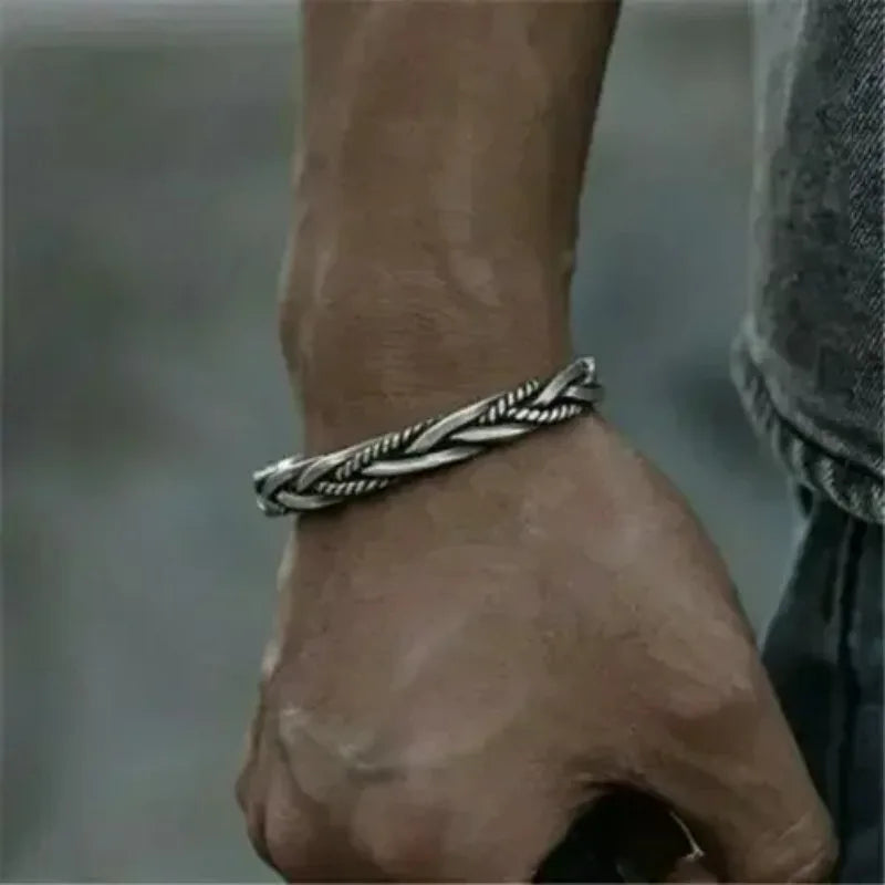 InMyEndz Elite “Cuff di Ferro” Twisted Open Bangle